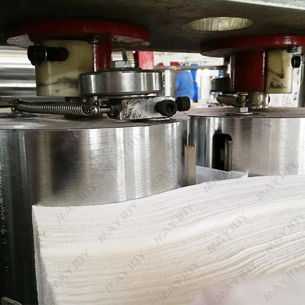 High Speed Shifting Fork Napkin Machine