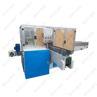 Macchina per l'imballaggio dei tessuti